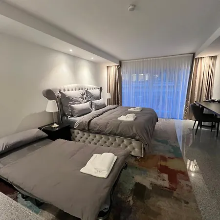 Adrett Am Dom - Digital Access 3* Köln