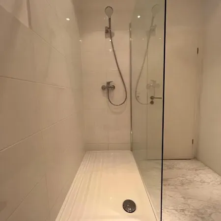 Adrett Am Dom Hotel 3*