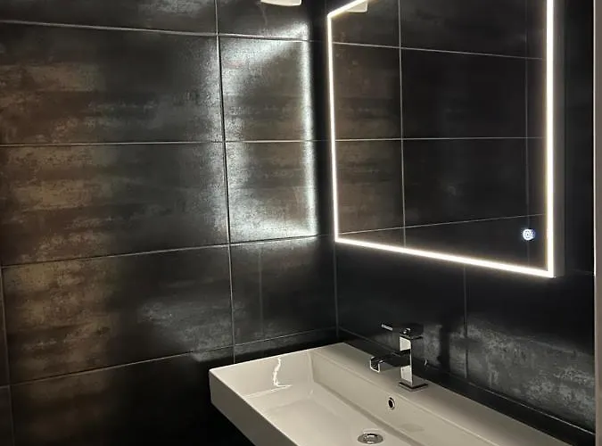 Adrett Am Dom - Digital Access Hotel Keulen